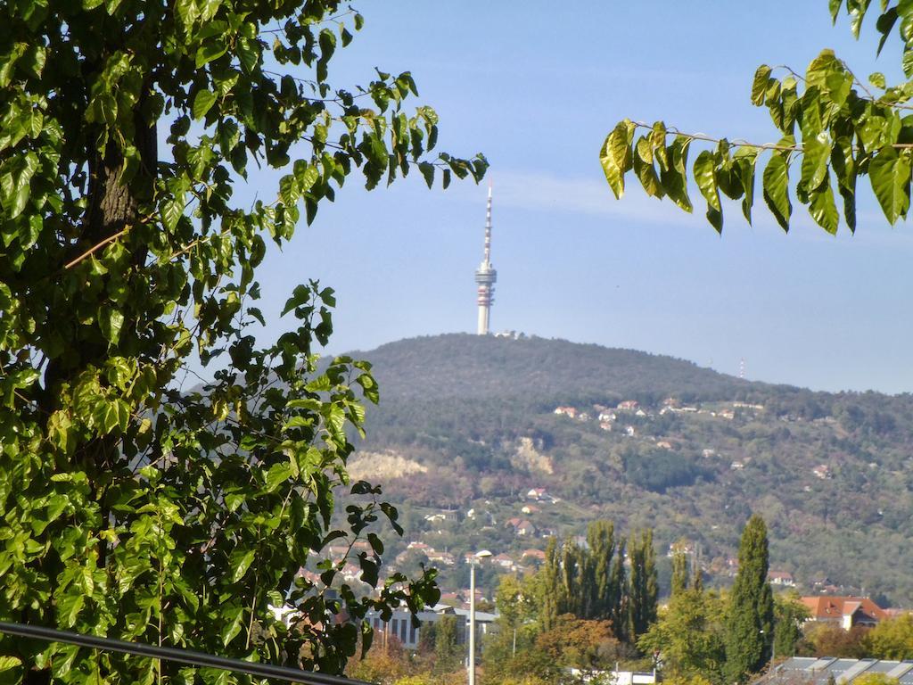 Budai Vám Apartmanház Pécs Exterior foto